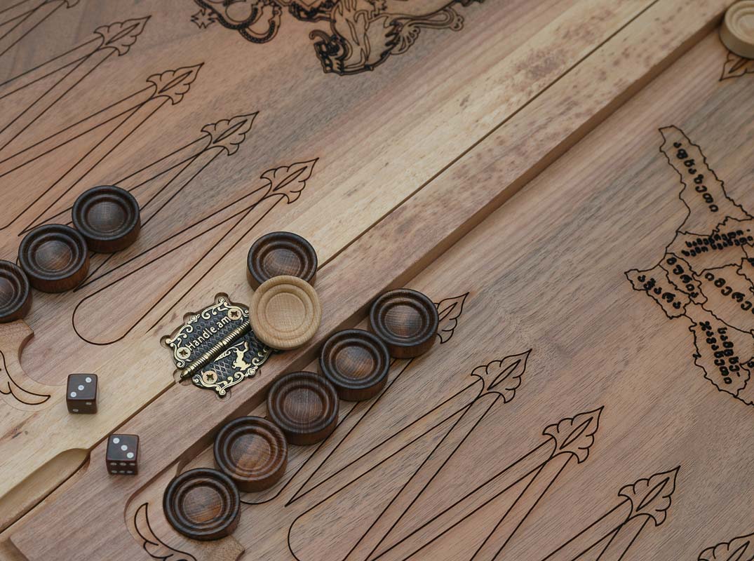 The Georgian emblem carving seen from another angle