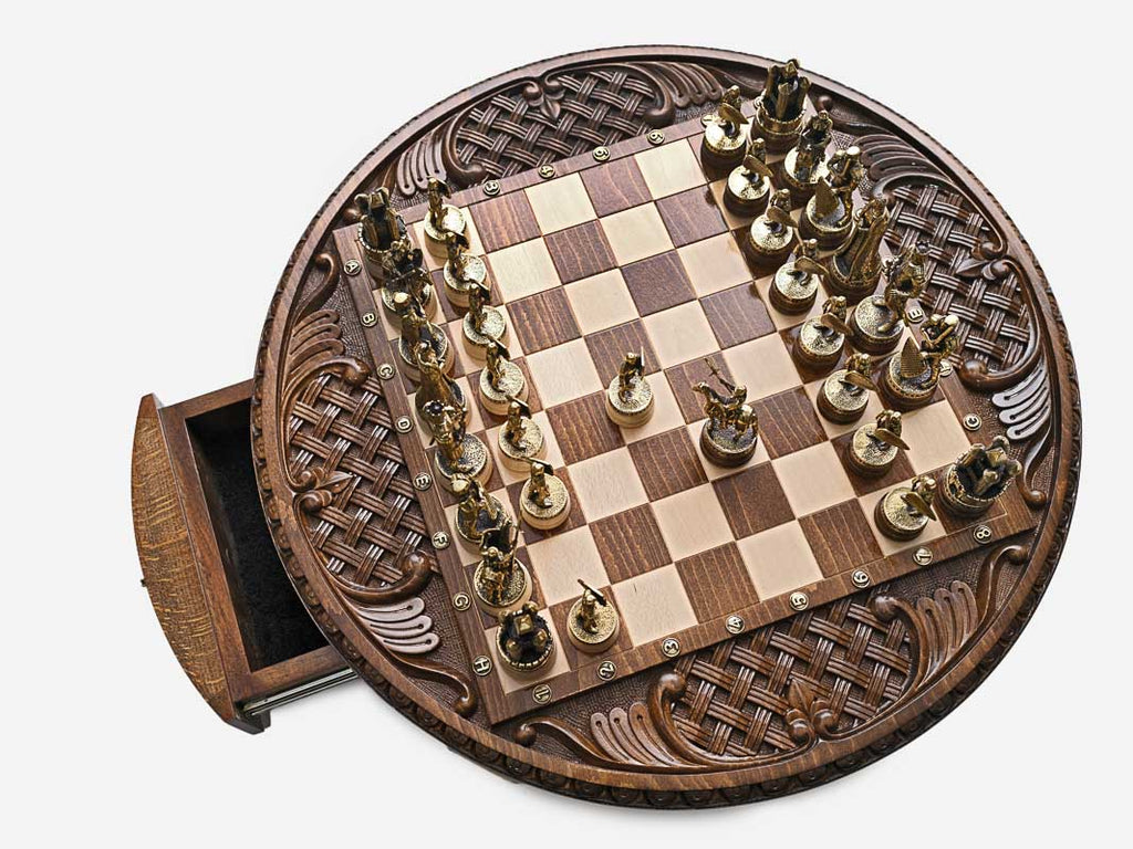 Handle Chess Royal Circle top-down view with pieces set up and drawer open