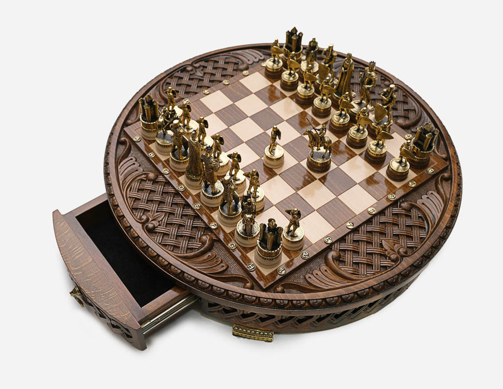 Handle Chess Royal Circle top-down angled view with the drawer pulled open