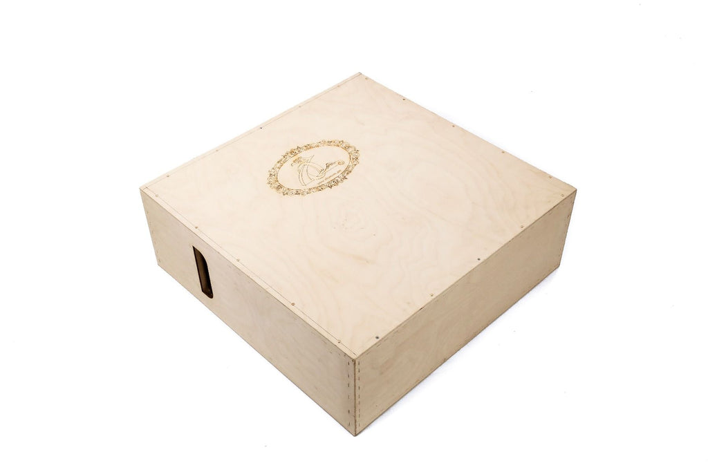 Table Chess Set - Custom Contour Outline 60 cm / 24.7" - Unumperfectus