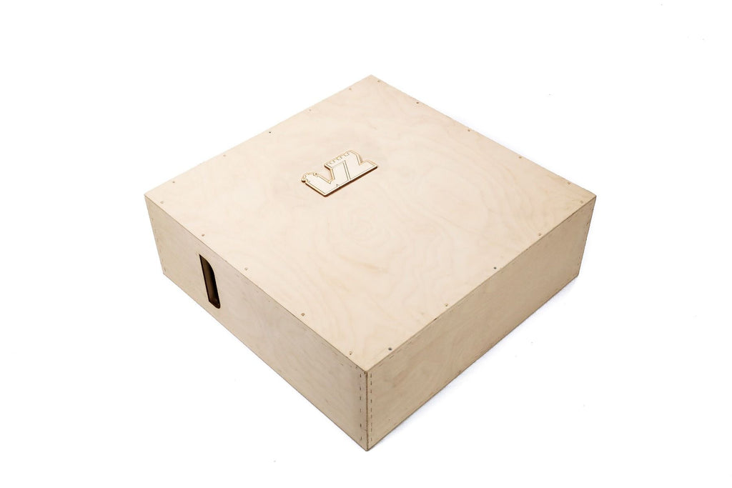 Chess Table Luxury with Contour Outline - Unumperfectus