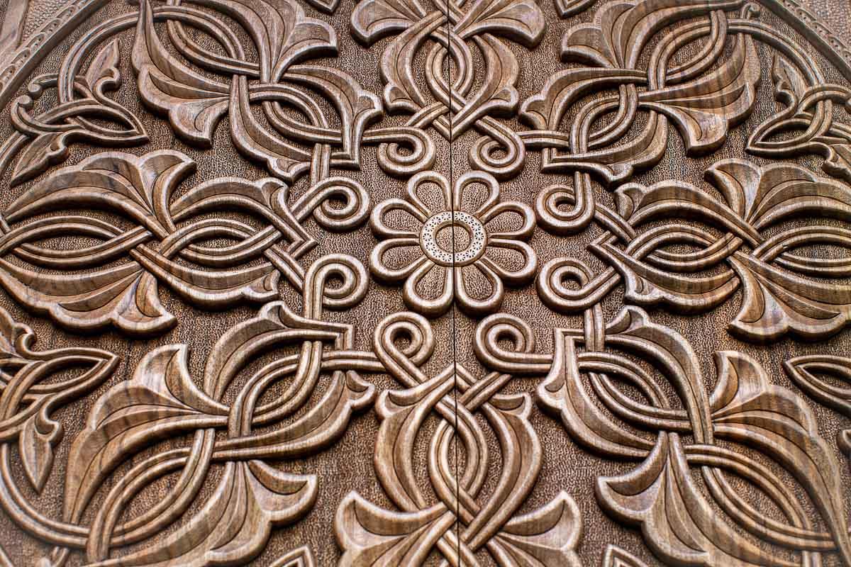 Armenian walnut master ornament backgammon board full view