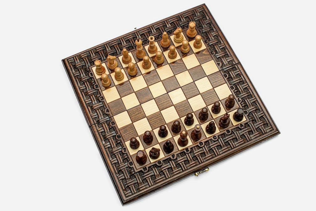 Lattice chess and backgammon set - view 3