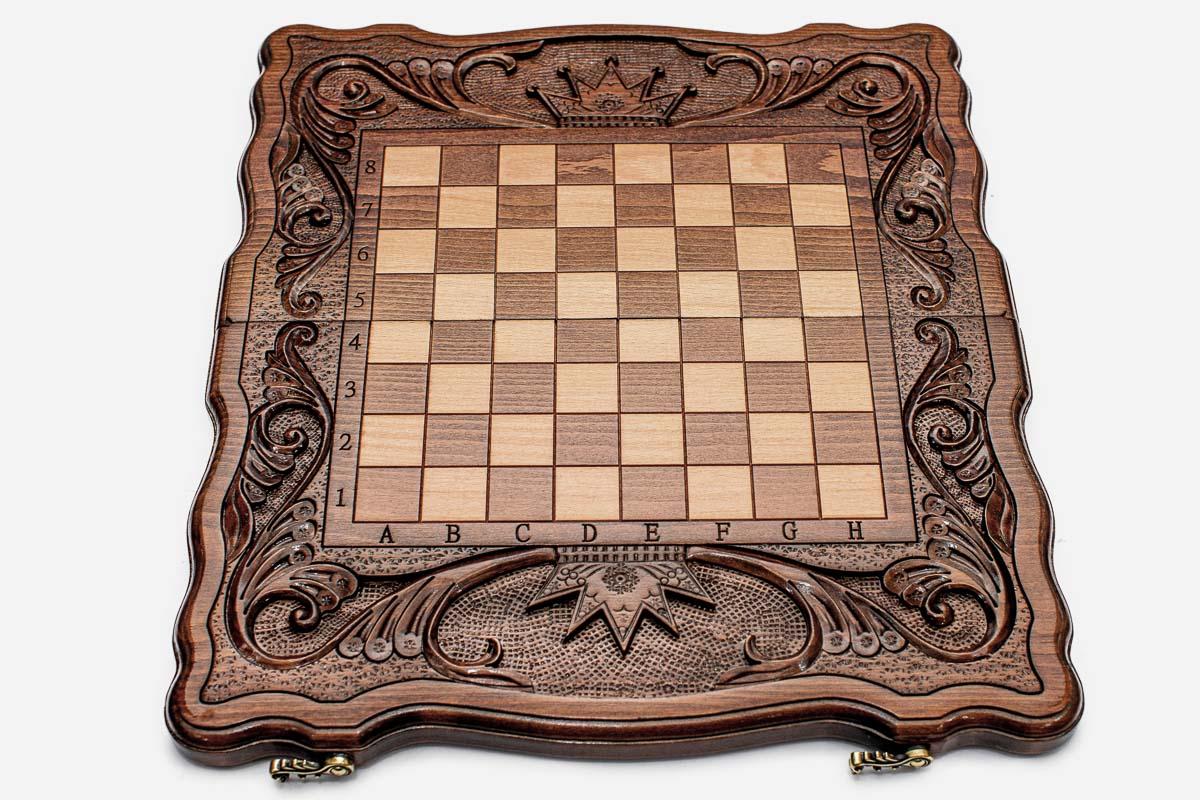 Royal Crown chess and backgammon set shown folded with carry handle