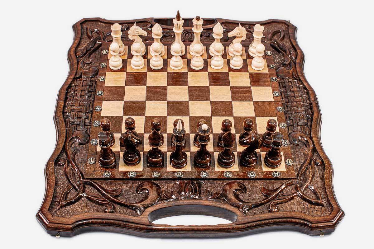 Large Ornamental Rosette Beech Chess and Backgammon Set