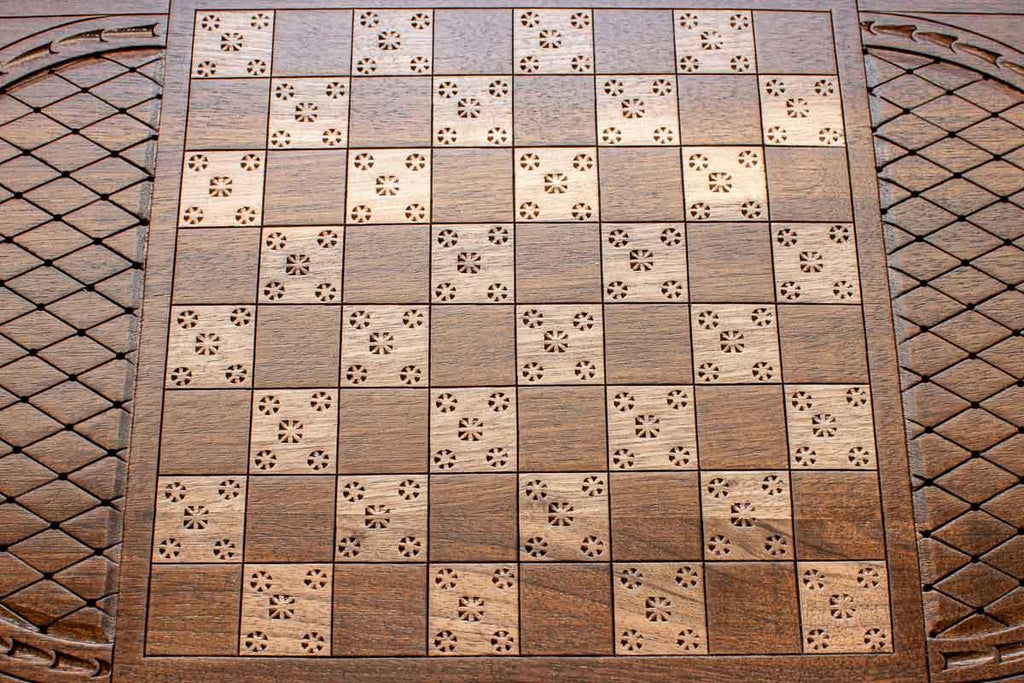 Armenian beechwood roaring lion backgammon board full view
