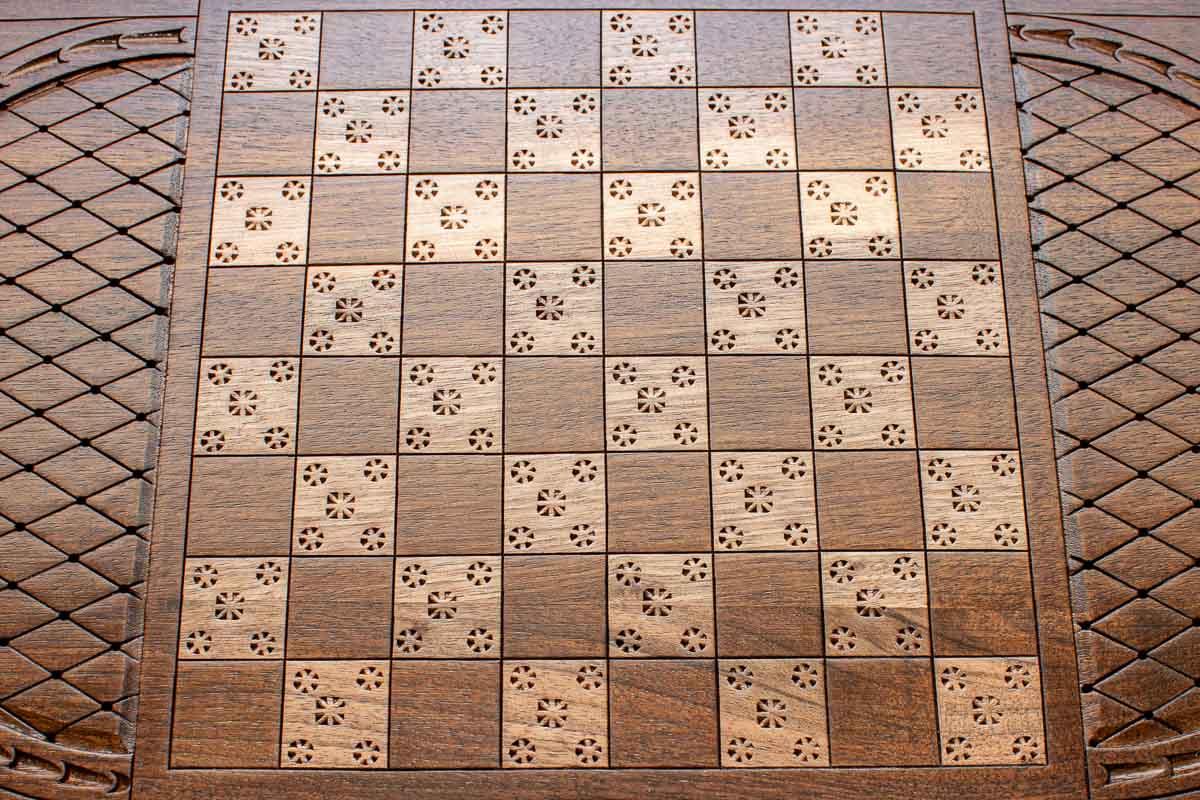 Armenian beechwood roaring lion backgammon board full view
