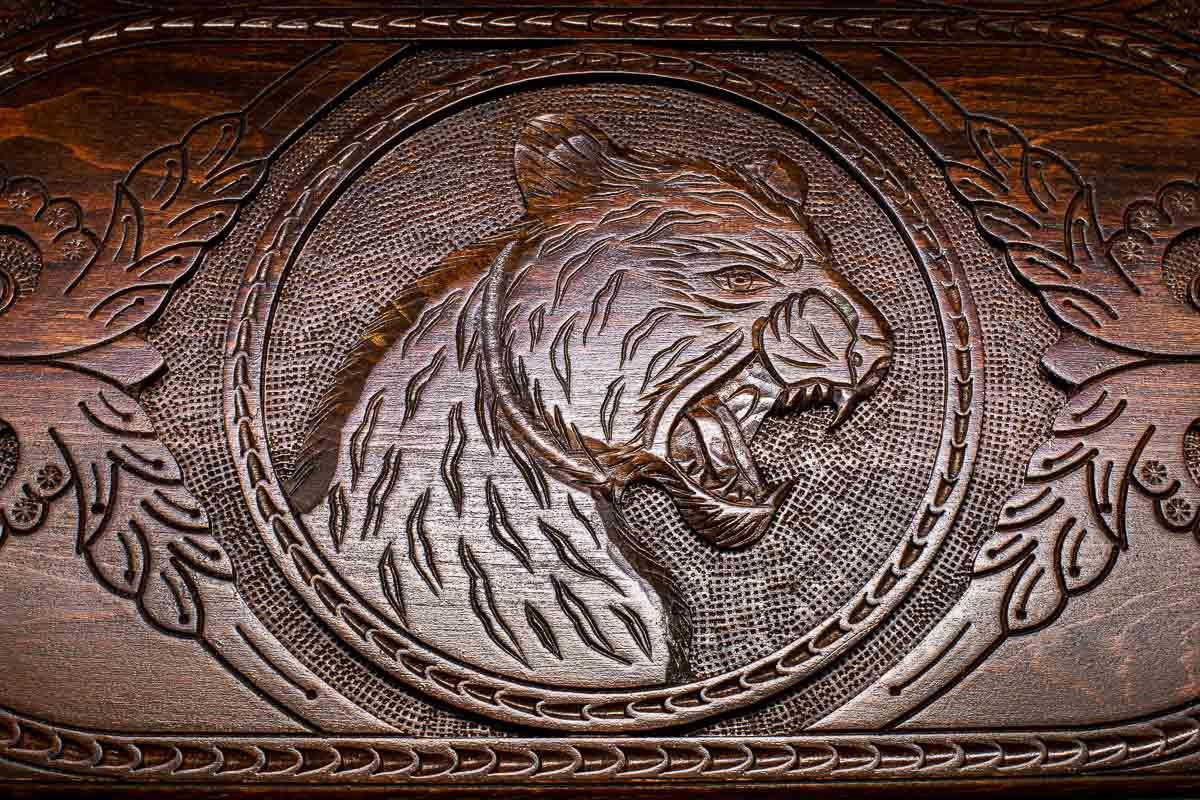 Backgammon Set Tiger II - handmade wooden backgammon board