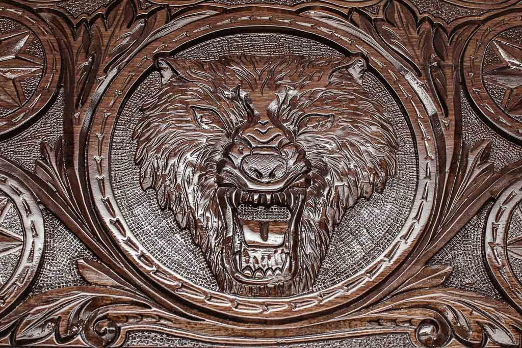 Backgammon Set Wolf and Octagon - handmade wooden backgammon board