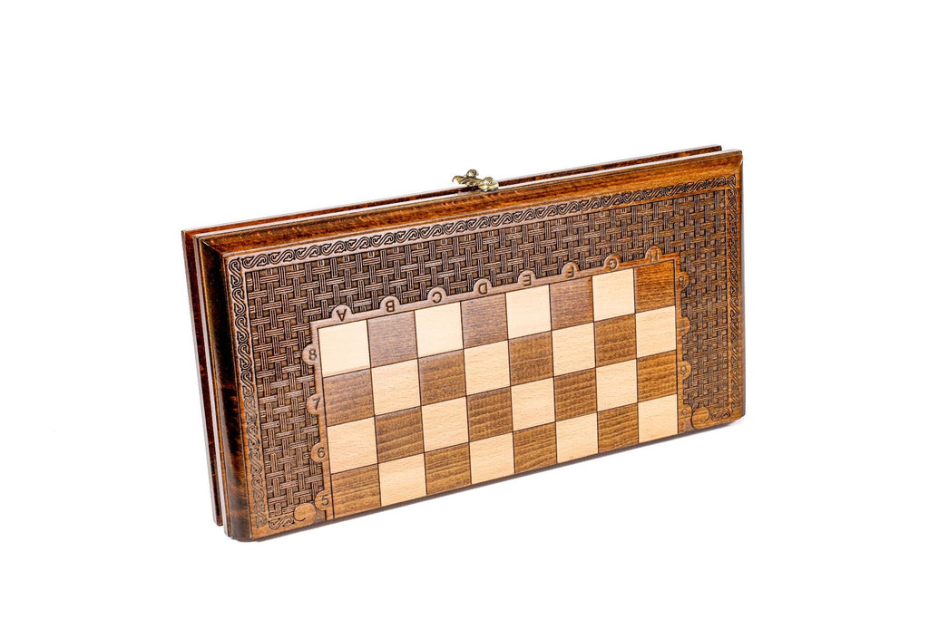 Chess-backgammon with an ornamental braid pattern classic - Unumperfectus