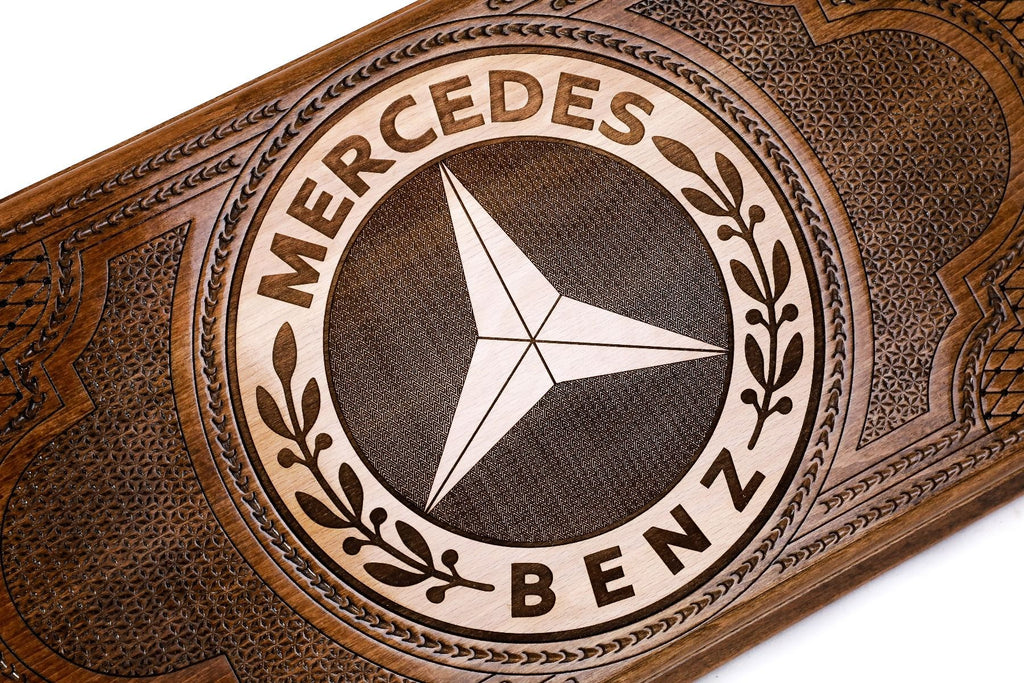 Backgammon Board - Mercedes-Benz - Unumperfectus