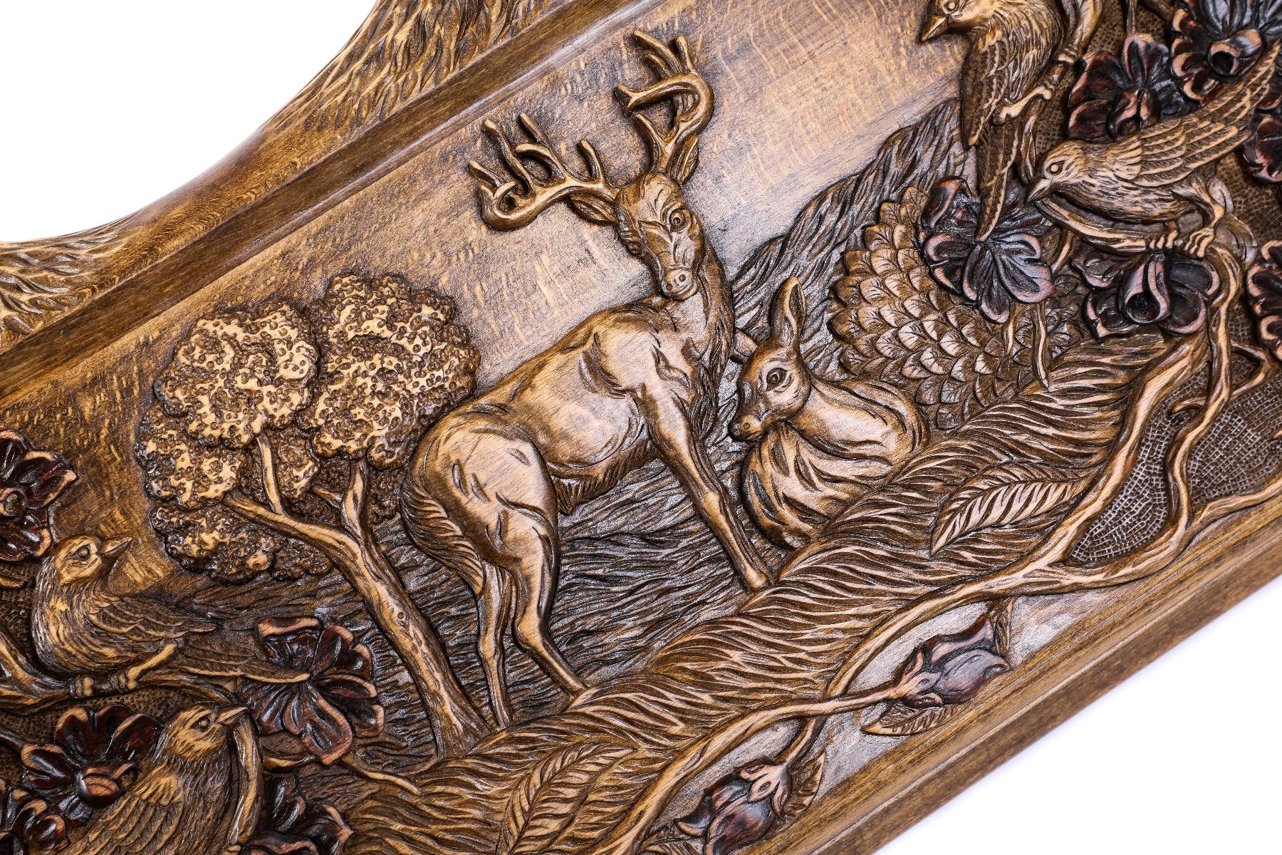 Backgammon Board - Hand-Carved Deer