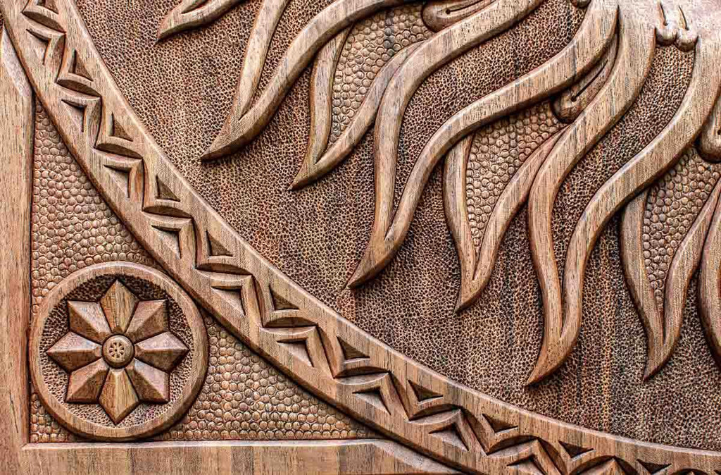 Close-up of a corner rosette