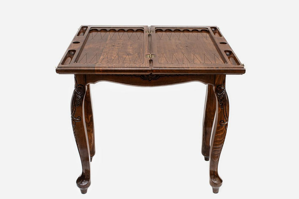 Handle Scalloped chess-backgammon table closed, angled view of the legs