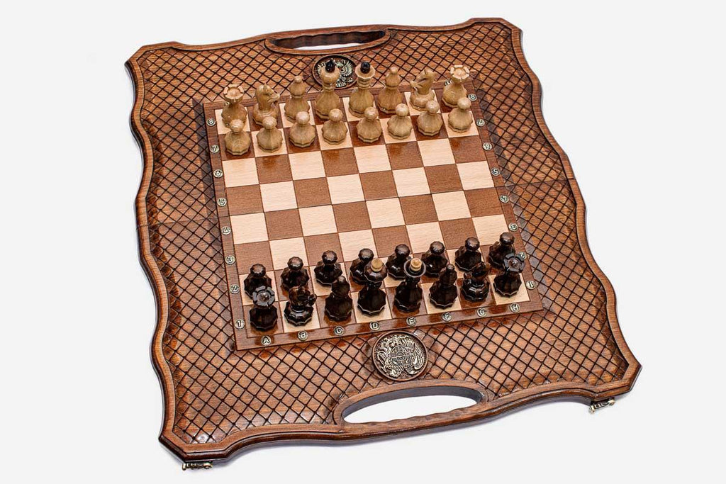 The opened board showing its backgammon layout with wooden checkers