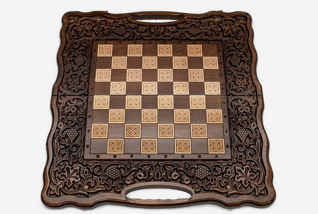Pomegranate and Grapevine chess and backgammon set - view 3