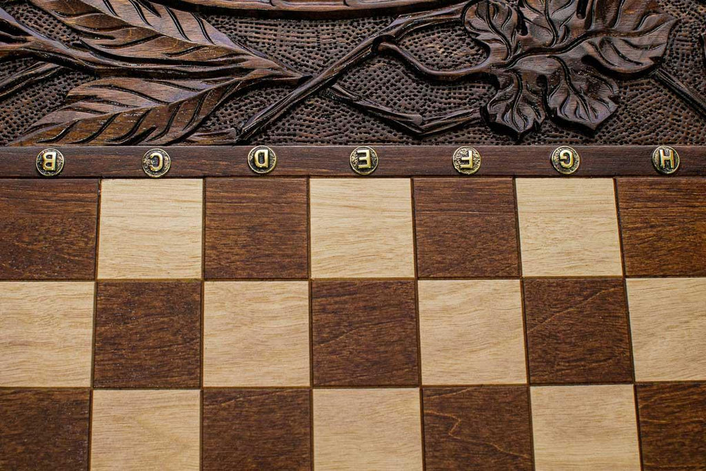 Pomegranate and Grapevine chess and backgammon set - view 5
