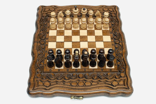 Compact Ornamental Rosette Beech Chess Set