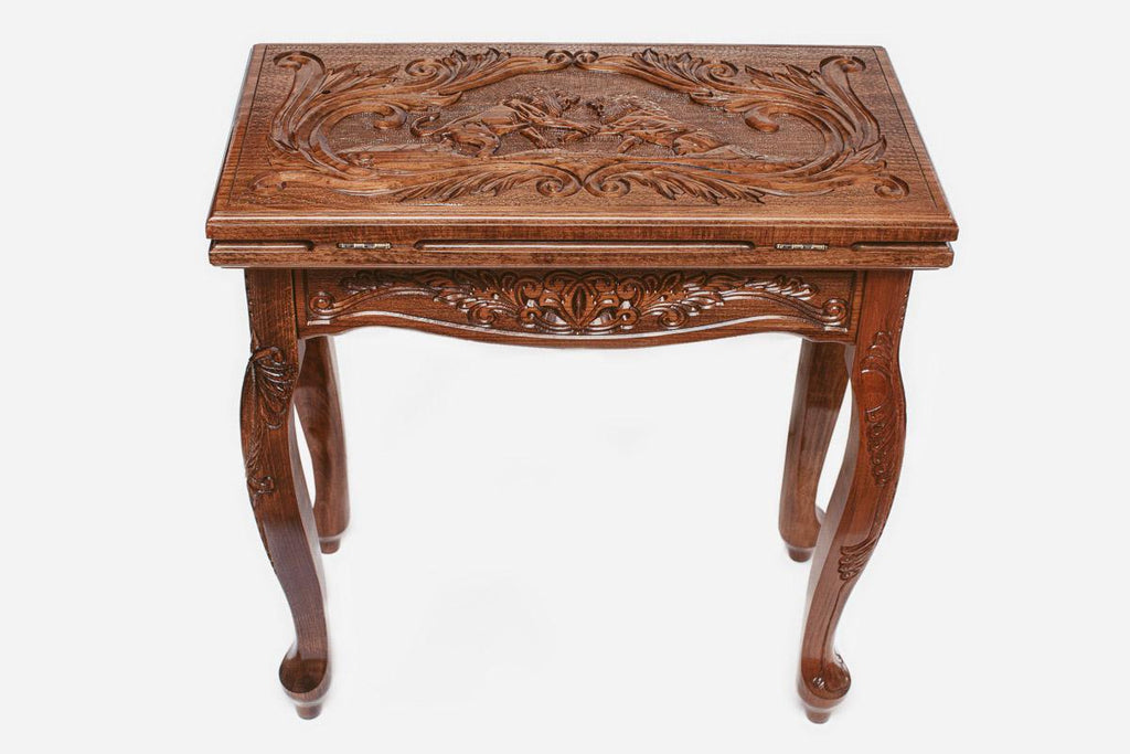 Handle Lions backgammon table closed, front elevation showing the carved lid and legs