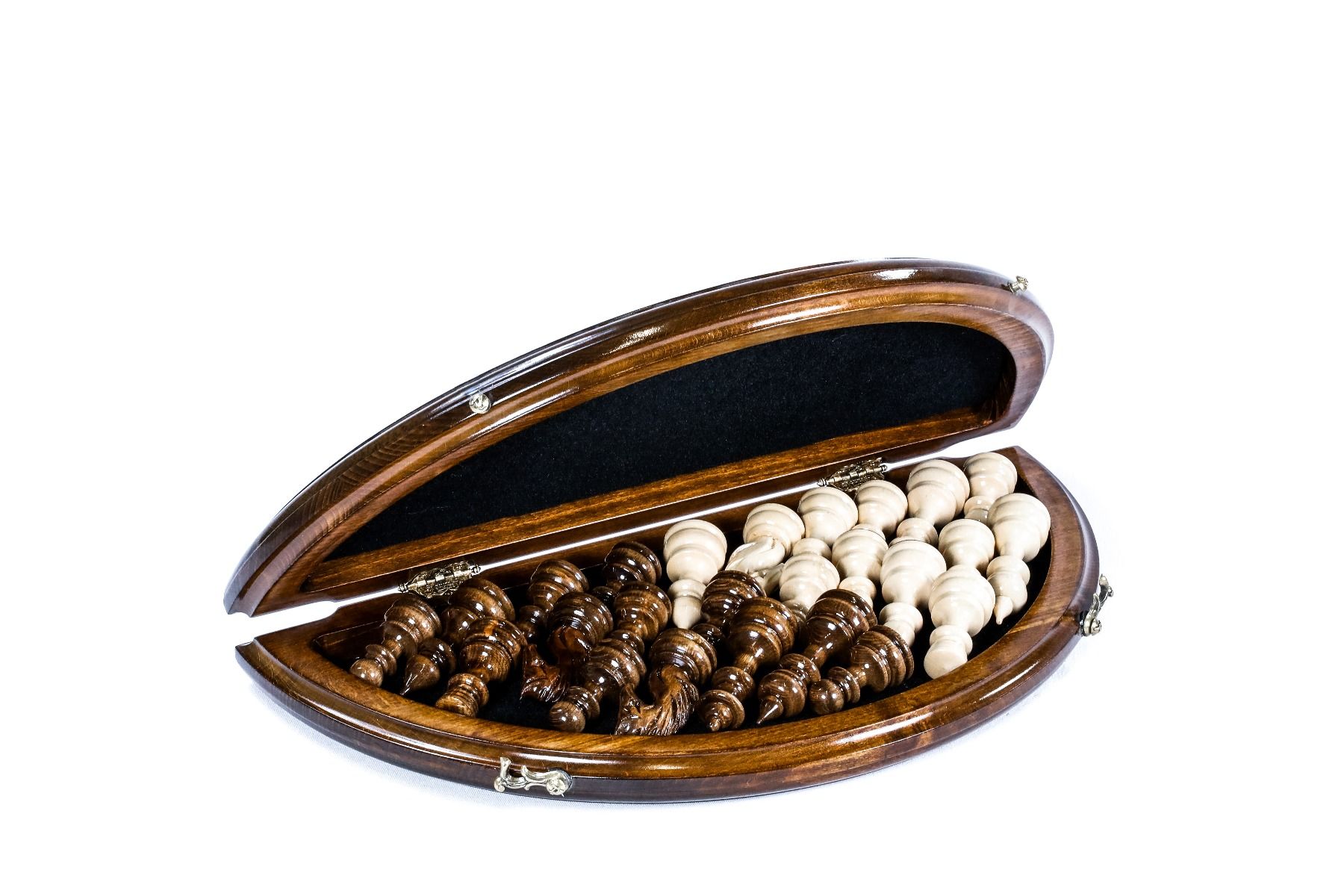 Chess Set - Circular Dubai - Unumperfectus