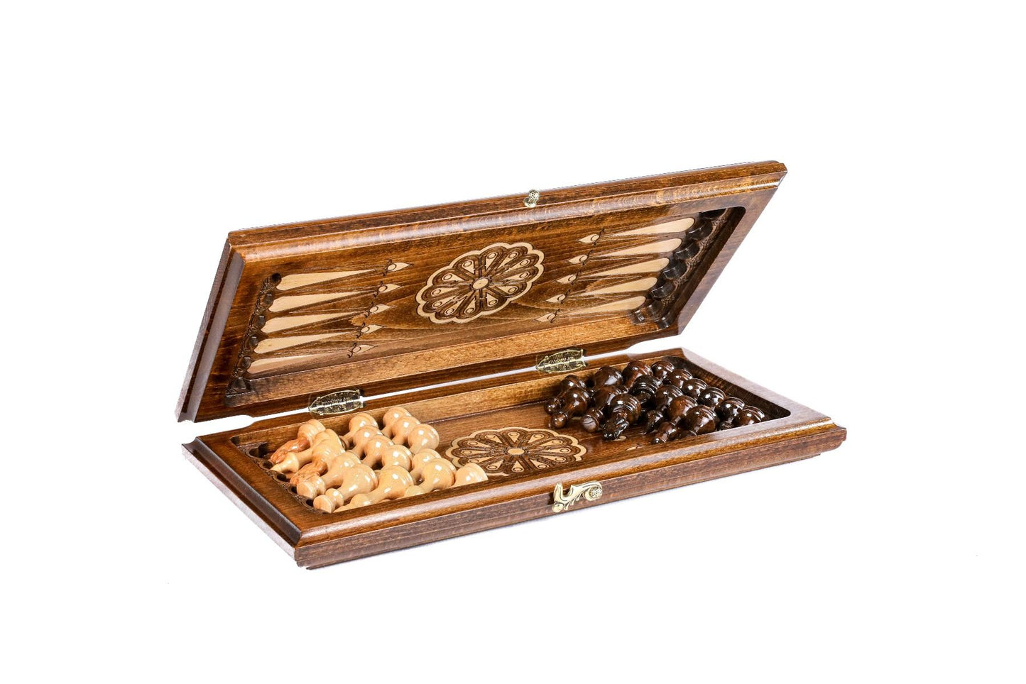 Chess-backgammon with an ornamental braid pattern classic