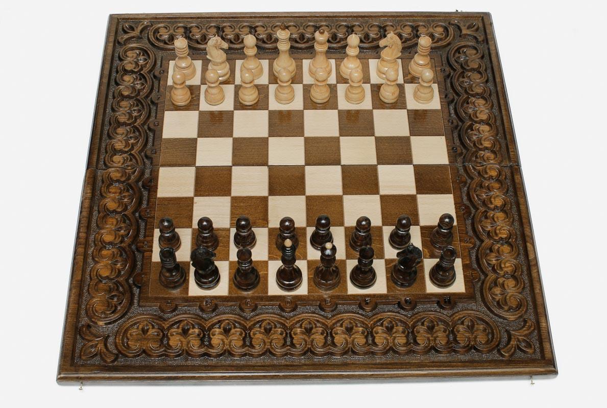 Grand Ornamental Rosette Beech Chess Set II