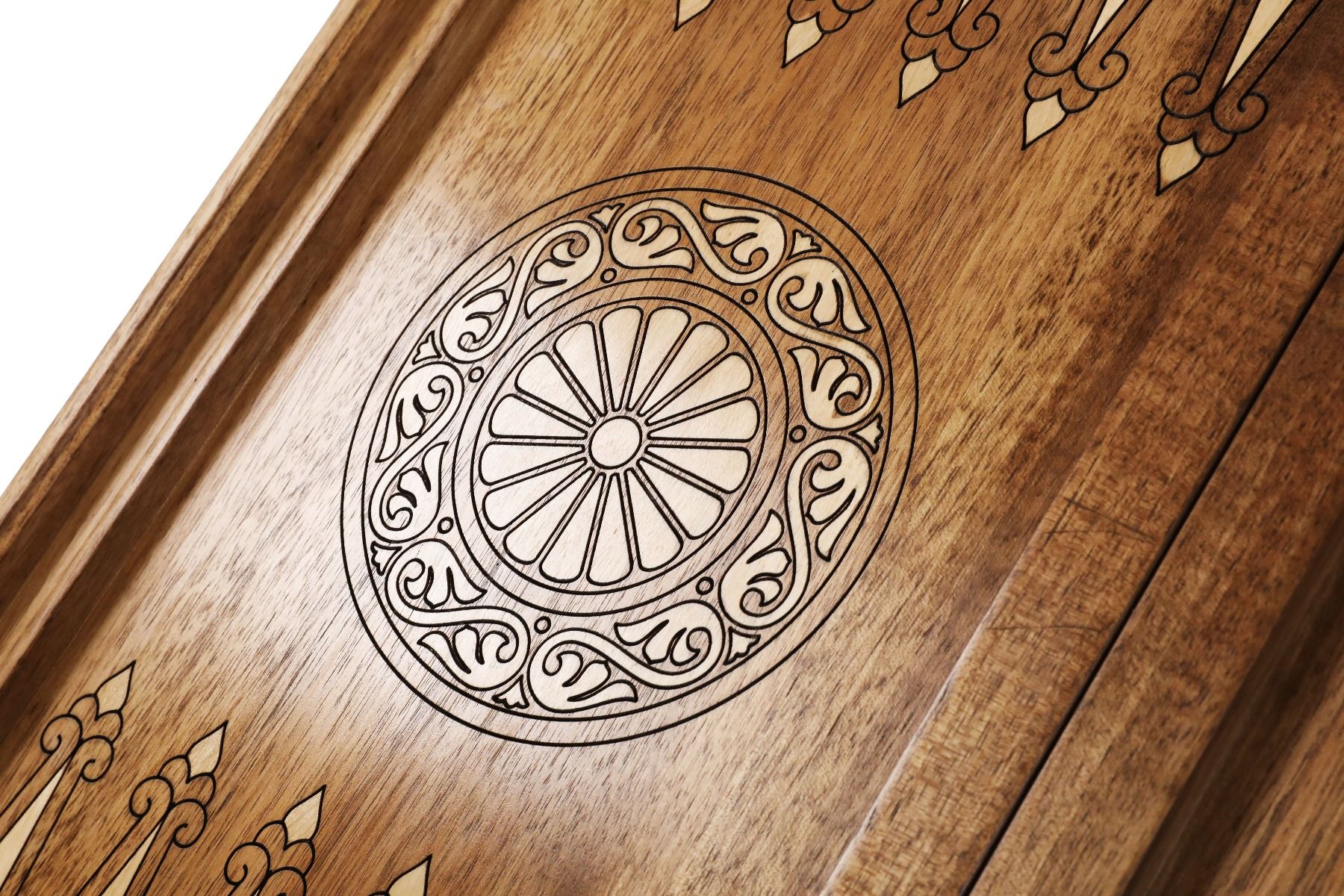 Backgammon Board - $100 Bill Edition