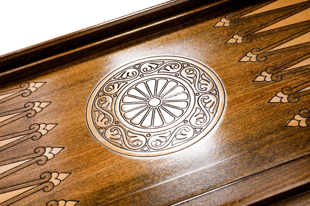 Backgammon Board - Handcrafted Classic Wooden Design - Unumperfectus