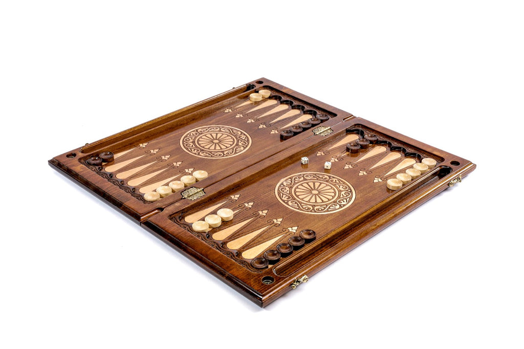 Luxury Lion Backgammon Set – Handcrafted Wooden Board with Lion Design - Unumperfectus