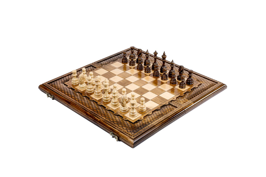 Luxury wooden chess and backgammon set with hand-carved lattice frame, 60 cm, pieces set for play