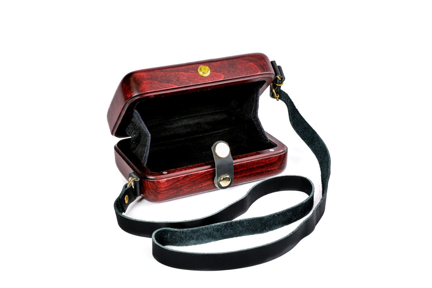 Rectangular wooden handbag in burgundy — detail view