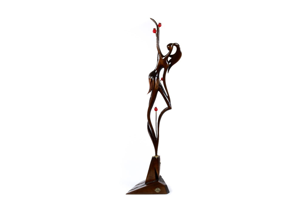 Handmade Armenian pomegranate sculpture — carving detail