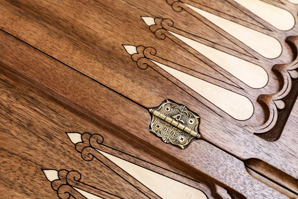 Backgammon Board - RocknRolla One Real RocknRolla