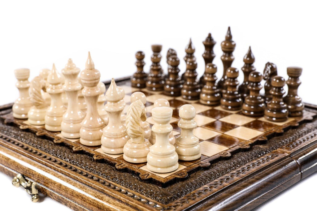Small handcrafted beech wood chess board 2-in-1 minimalist travel set