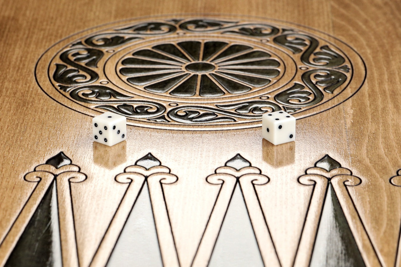 Backgammon Board - Pomegranate Tree & Green Epoxy