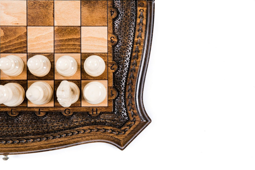 Carved Style Chess Set & Backgammon 40 cm | 15.7" - Unumperfectus