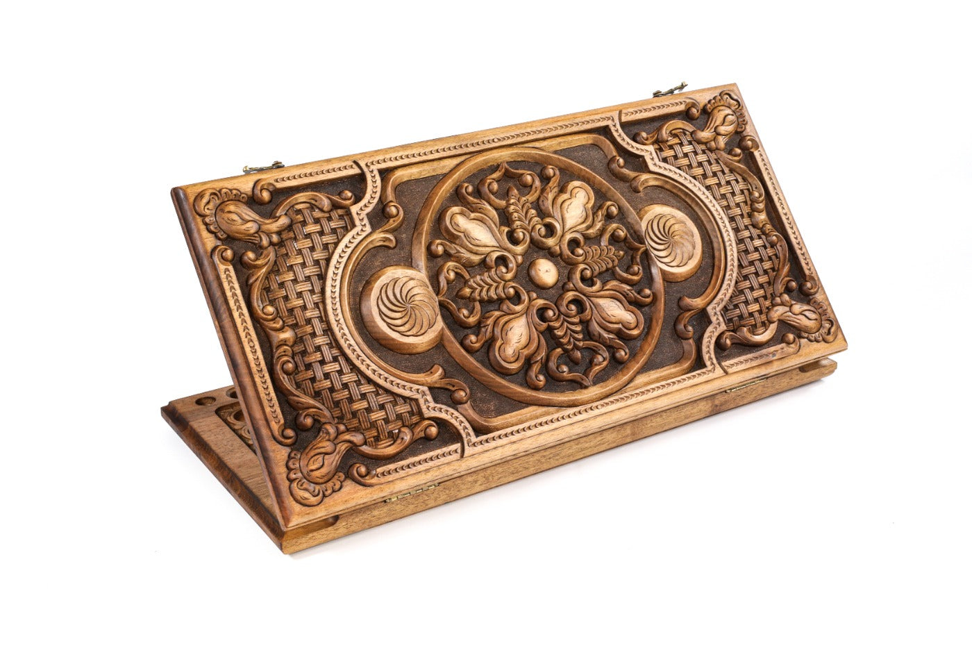 Closed Eternity backgammon board featuring the braid motif and intricate wood incrustation.