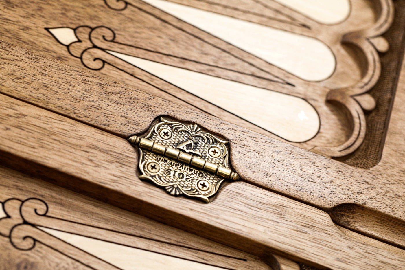 Backgammon Board - Eternity Incrustation & Braid Two-Sided - Unumperfectus