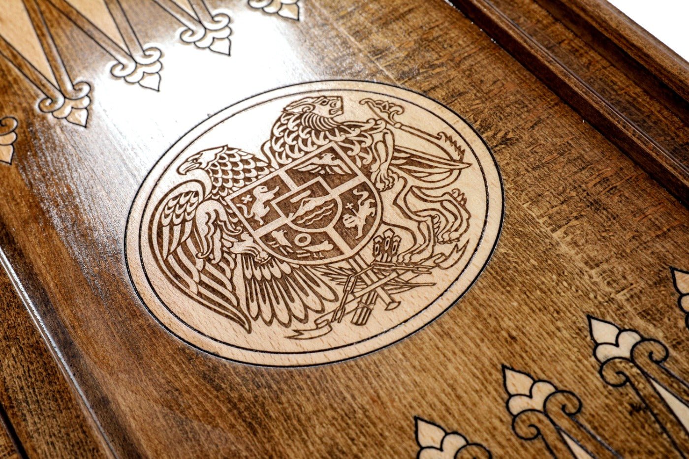 Backgammon Board - Armenia & Artsakh Coat of Arms Wooden Design - Unumperfectus