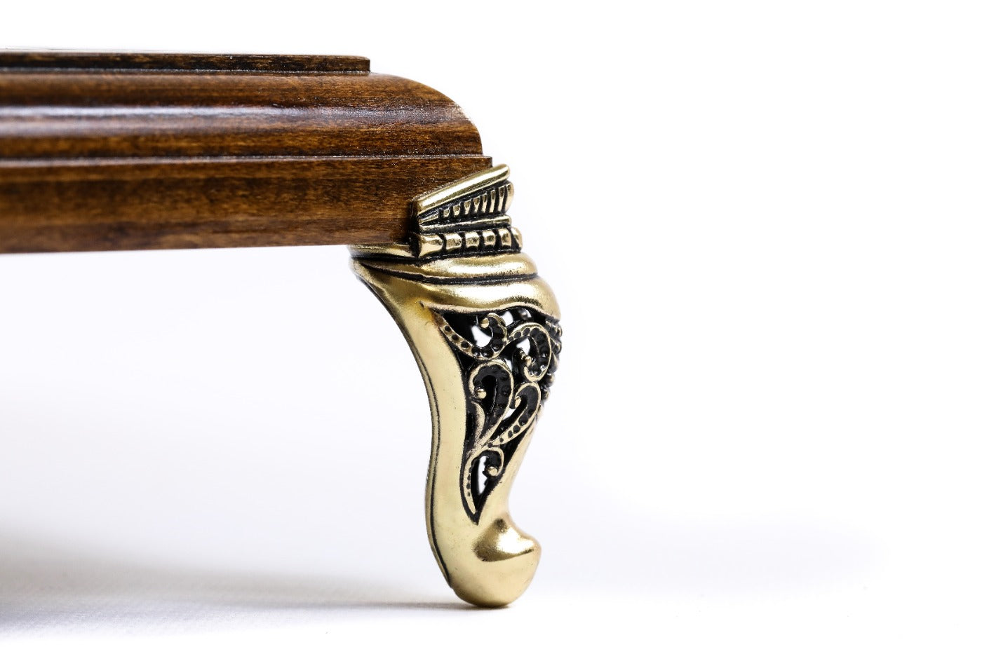 Square Chess Set with Bronze Legs – Wooden Chess Set - Unumperfectus