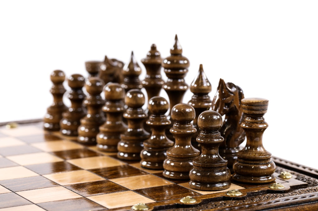 Square Chess Set with Bronze Legs – Wooden Chess Set - Unumperfectus
