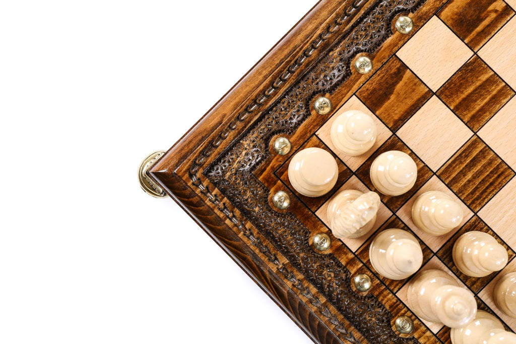 Square Chess Set with Bronze Legs – Wooden Chess Set - Unumperfectus