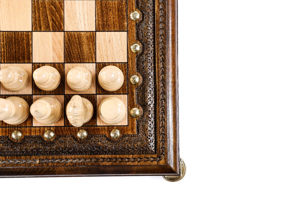 Square Chess Set with Bronze Legs – Wooden Chess Set - Unumperfectus