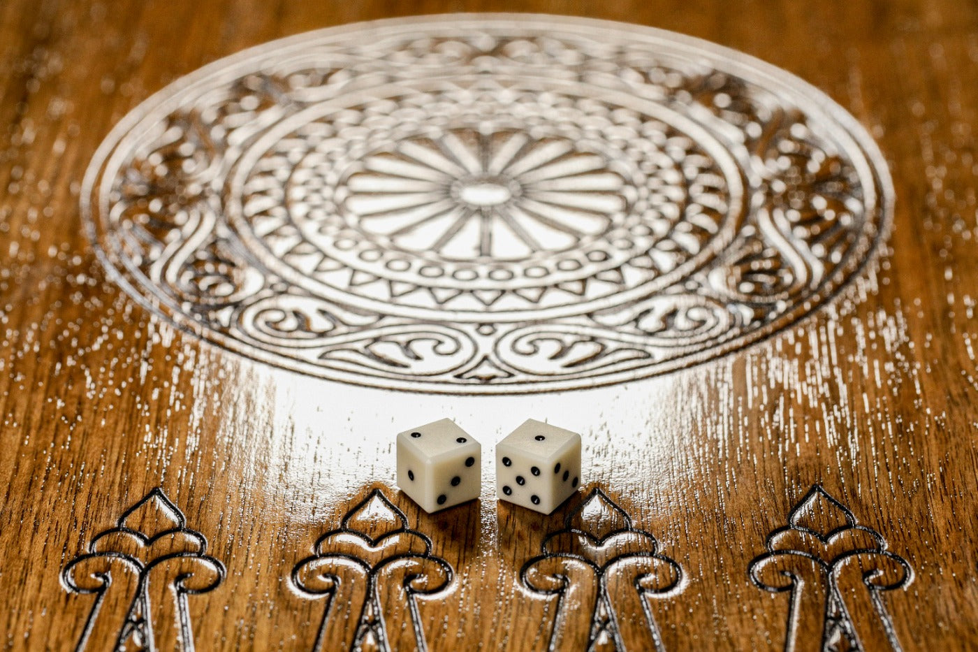 Backgammon Board - Mother See of Holy Etchmiadzin - Unumperfectus