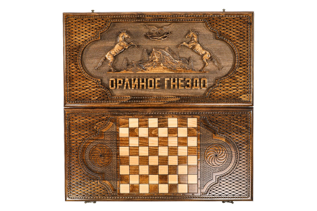 Backgammon Board - Eagle’s Nest Classic Wooden Design