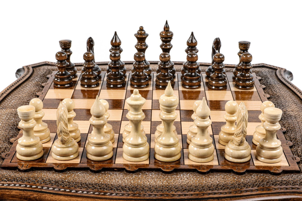 Chess Set with Contour Outline – Unique Wooden Chess Board - Unumperfectus
