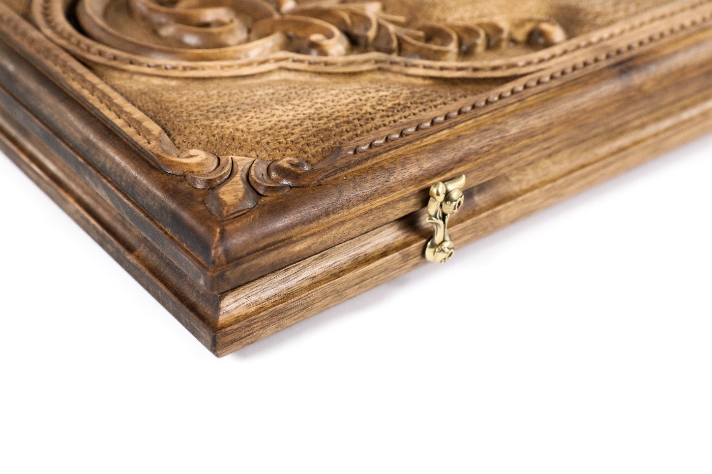 Backgammon Board - Ornamental Bas-Relief Wooden Design - Unumperfectus