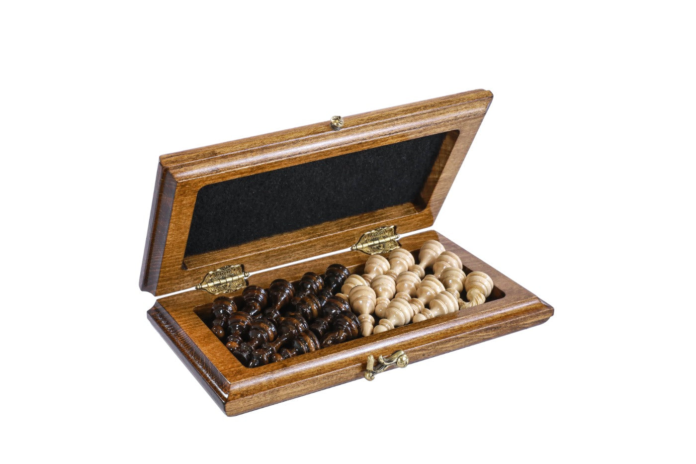 elegant classic chess set with natural wood finish