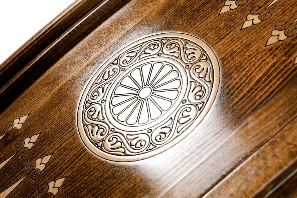 Backgammon Board - Ornamental Snowflake & Sacred Arch Wooden Design - Unumperfectus