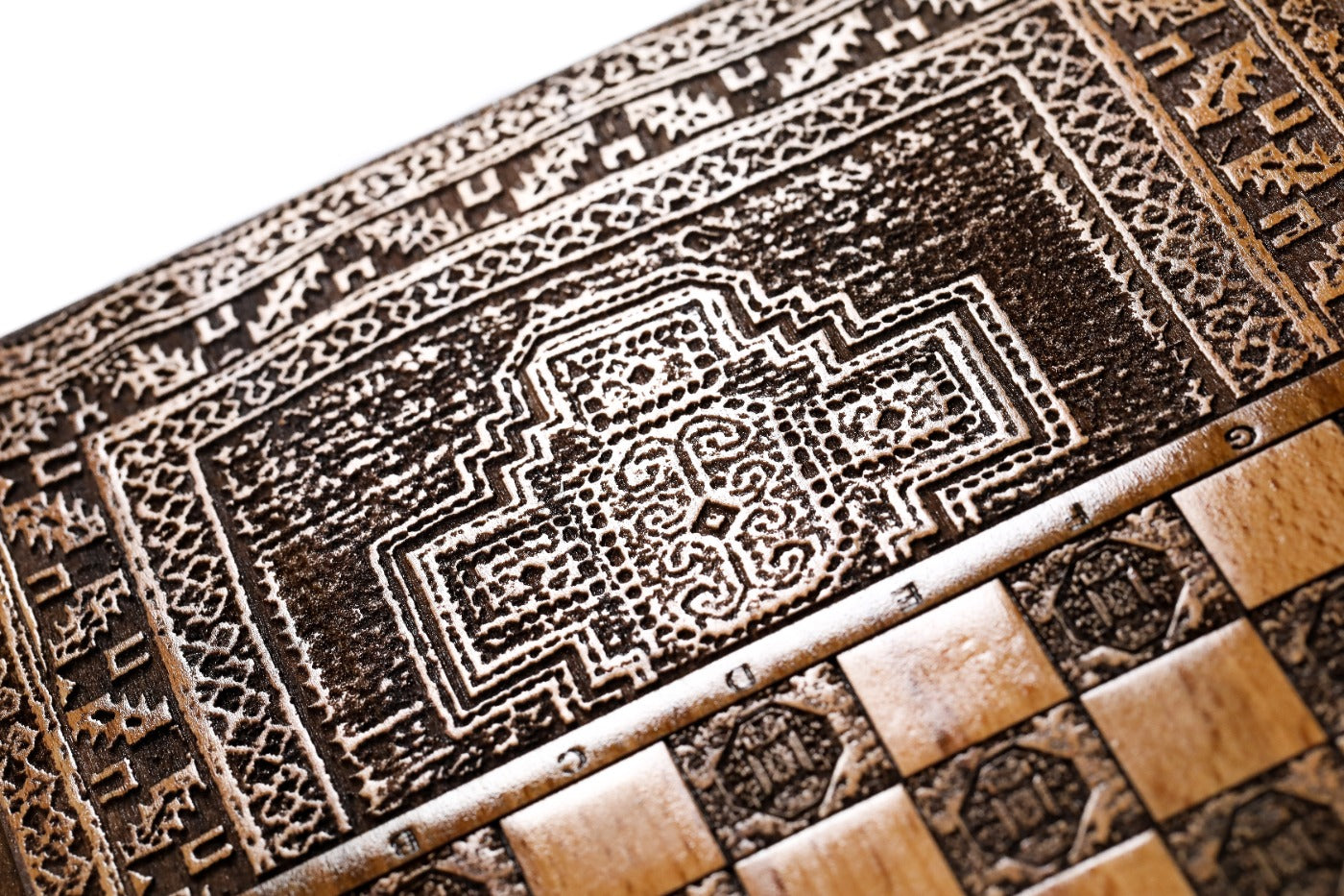 Backgammon Board - Lori Carpet Motif - Unumperfectus